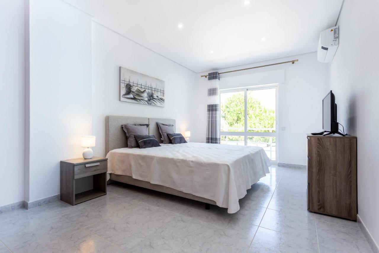 Downtown Lovers Home By Seewest Lagos Luaran gambar